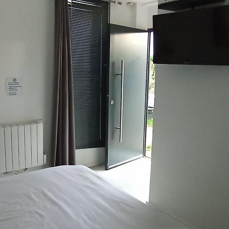 Chambre cosy au calme Chavanoz Exterior foto